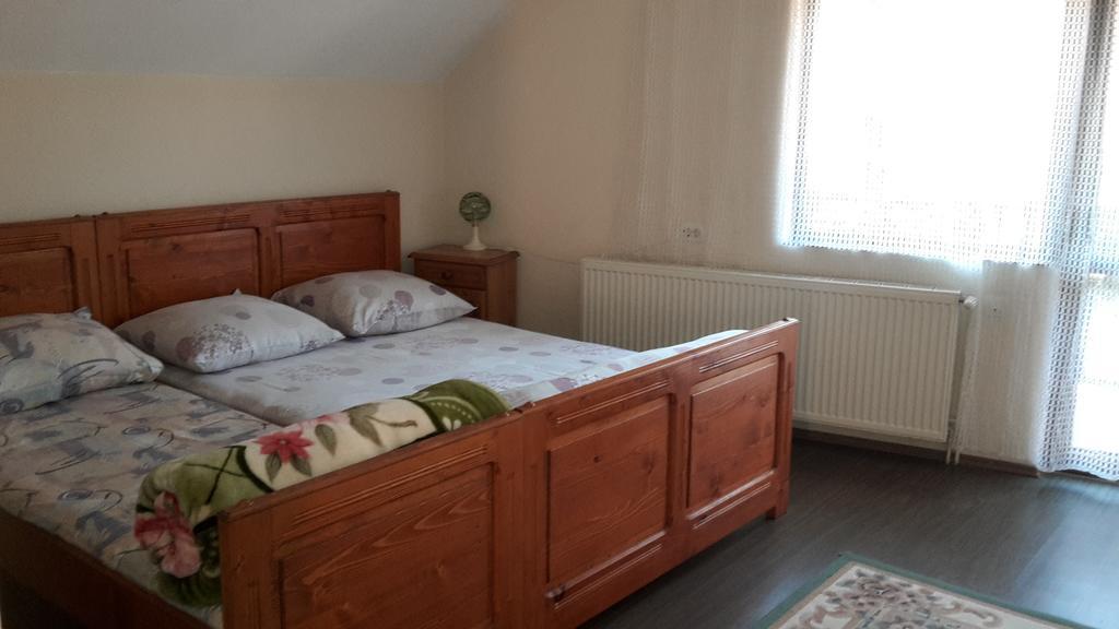 Pensiunea Beltina Rasinari Quarto foto
