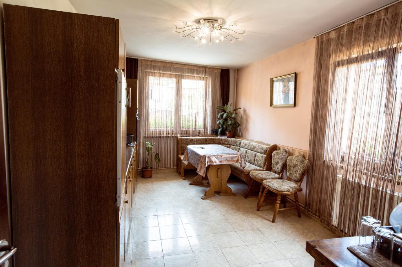 Pensiunea Beltina Rasinari Exterior foto